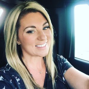 Meet your Posher, Deanna